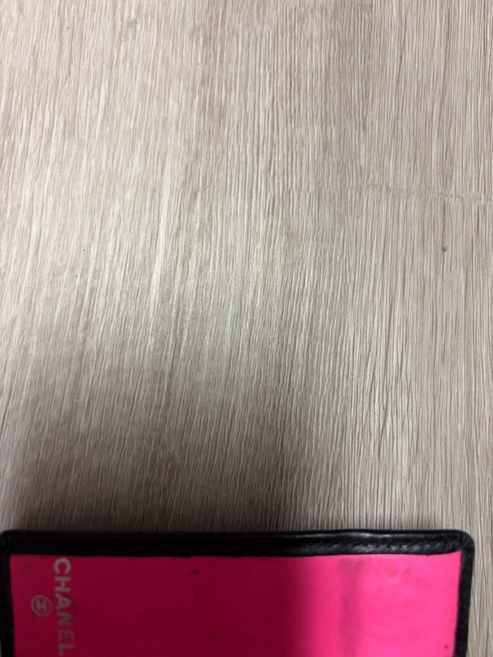 Chanel Authentic Black and White Quilted Women's Keyholder - Picture 4 of 8